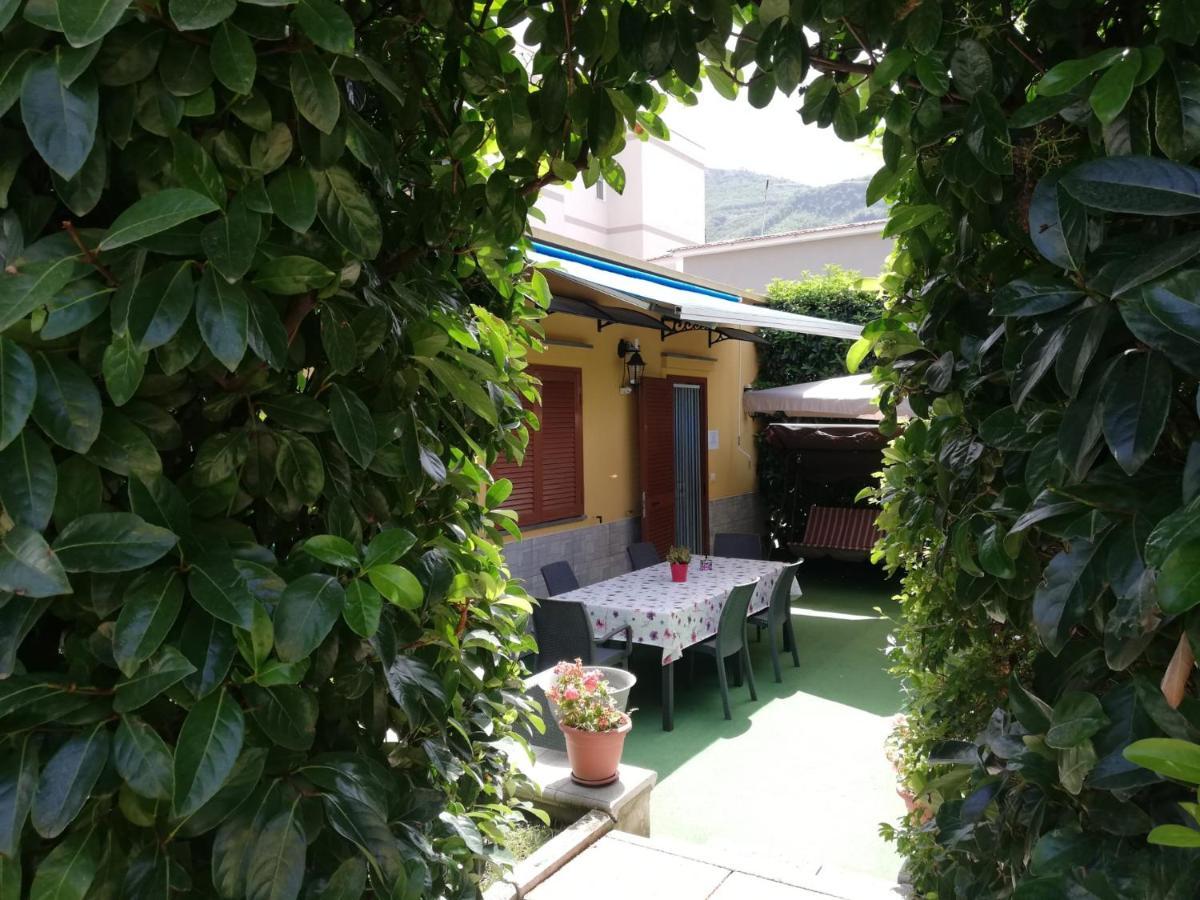 Depandance Con Piscina In Uso In Esclusivo In B&B Sant'Antonio Abate Bagian luar foto