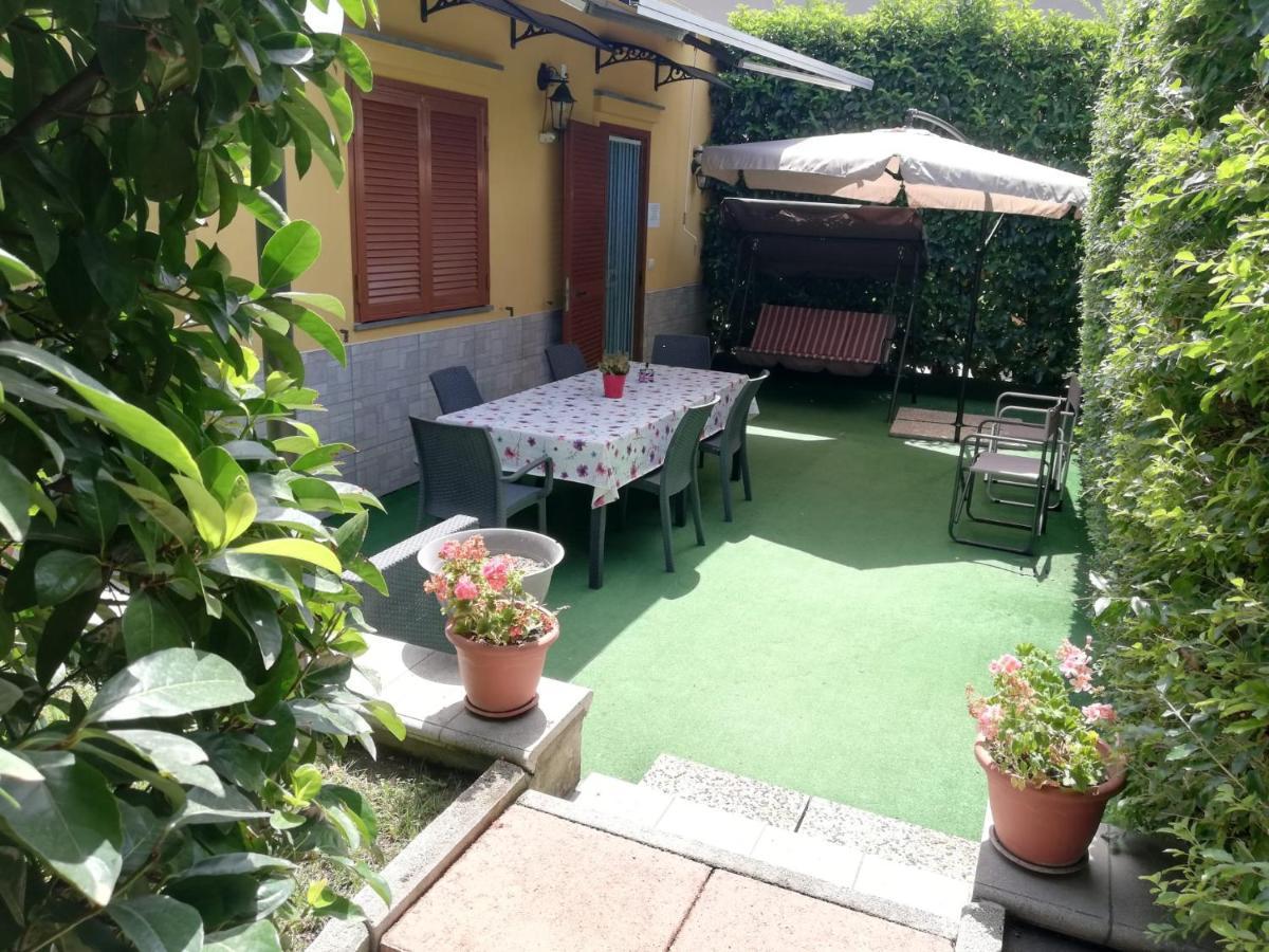 Depandance Con Piscina In Uso In Esclusivo In B&B Sant'Antonio Abate Bagian luar foto